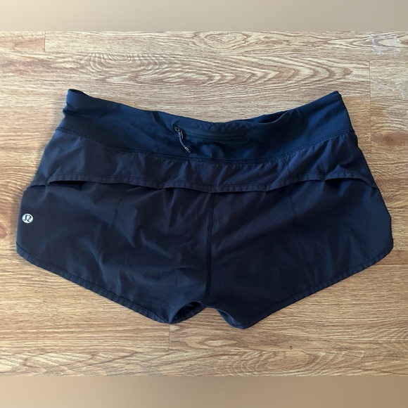 Speed Up Low-Rise Lined Short
2.5" Black 10 - Picture 3 of 6